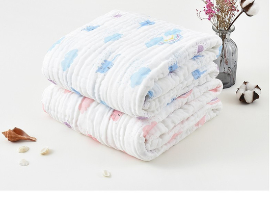 Untwisted Empat Lapisan Dicetak Kain Kasa Selimut Bayi 220GSM Perasaan Lembut