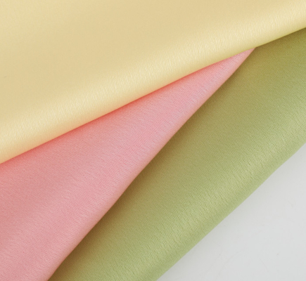 Kain satin untuk pakaian bahan yang lembut dan nyaman