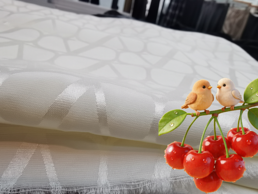 225gsm 50% Kain Setelan Jacquard Campuran Asetat Mewah – Keanggunan Berpenampilan Sutra Untuk Pakaian Wanita Kontemporer