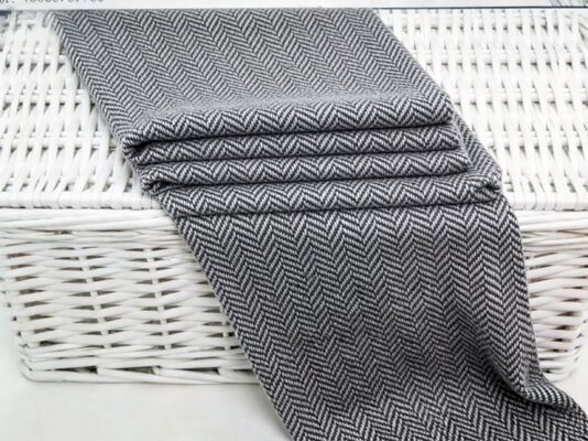 225 GSM Herringbone 50% Kain Jas Wol – Keanggunan Abadi Dengan Gaya Eropa yang Mulia