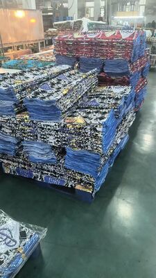 135 GSM Kain cetak kapas dengan warna yang bersemangat dan kain gaze alami yang lembut dan bernapas